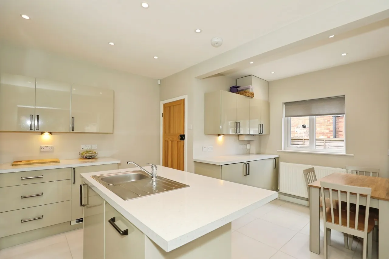 Walford Avenue, Crewe, Cheshire, CW2, photo 8
