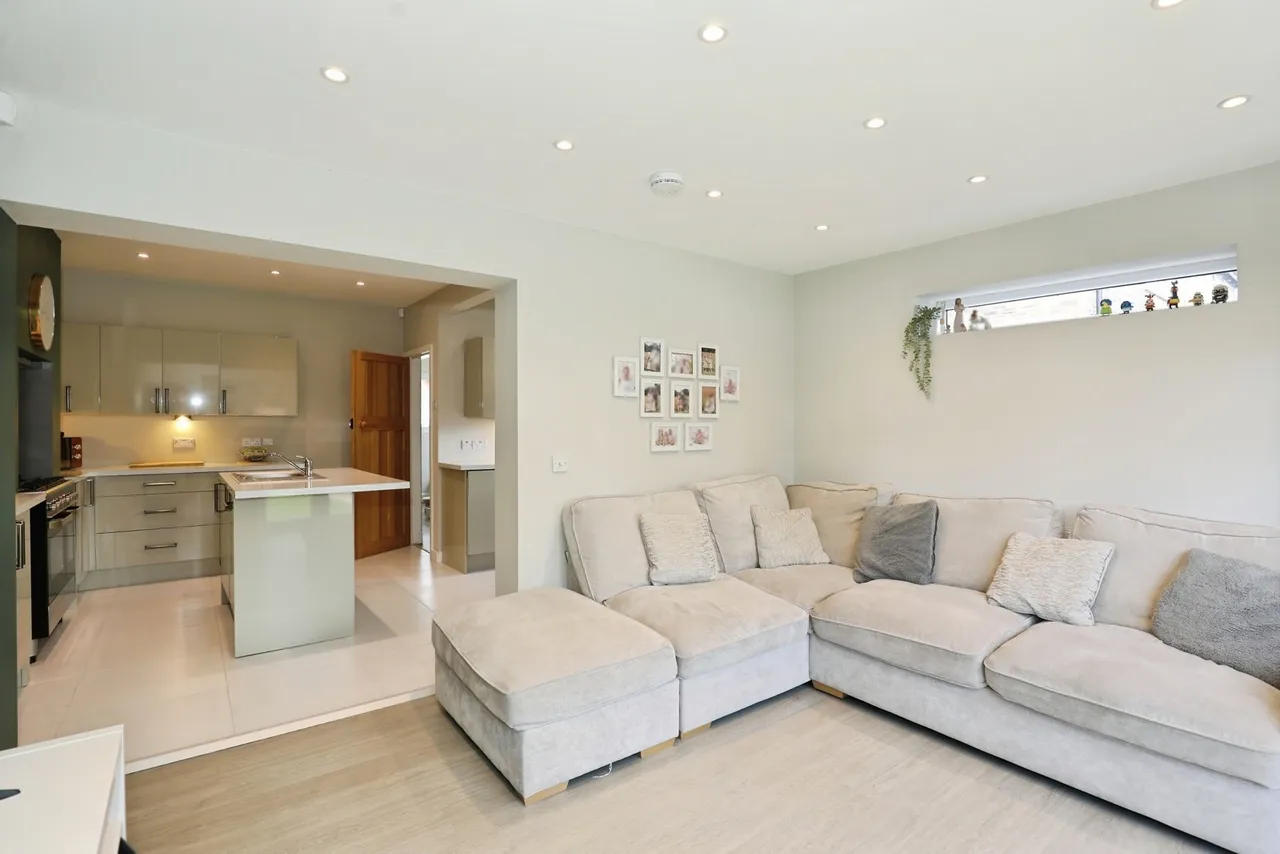 Walford Avenue, Crewe, Cheshire, CW2, photo 13