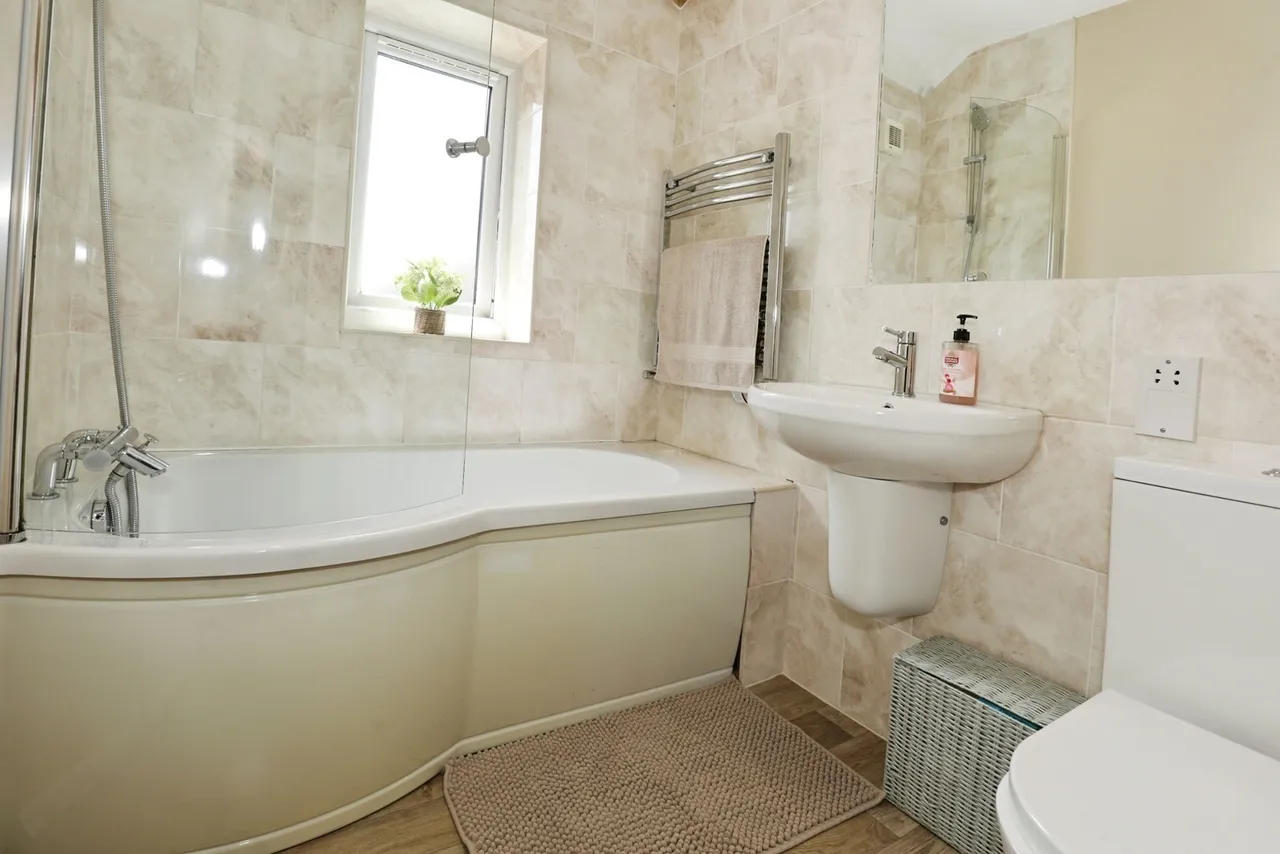 Walford Avenue, Crewe, Cheshire, CW2, photo 20