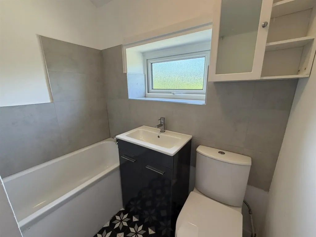 Seed Hill Terrace, Steeton, BD20, photo 9