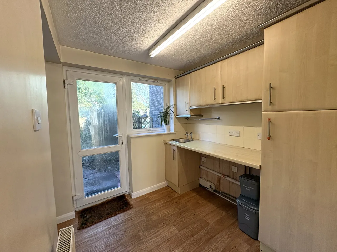 Hawthorn Road, Bishopsmead, photo 10