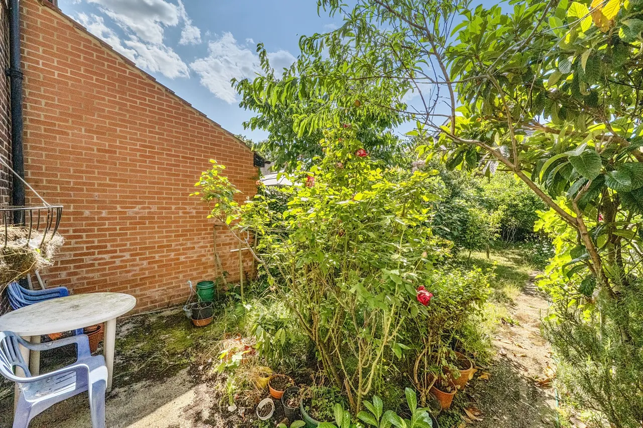 Valeswood Road, BR1, photo 16