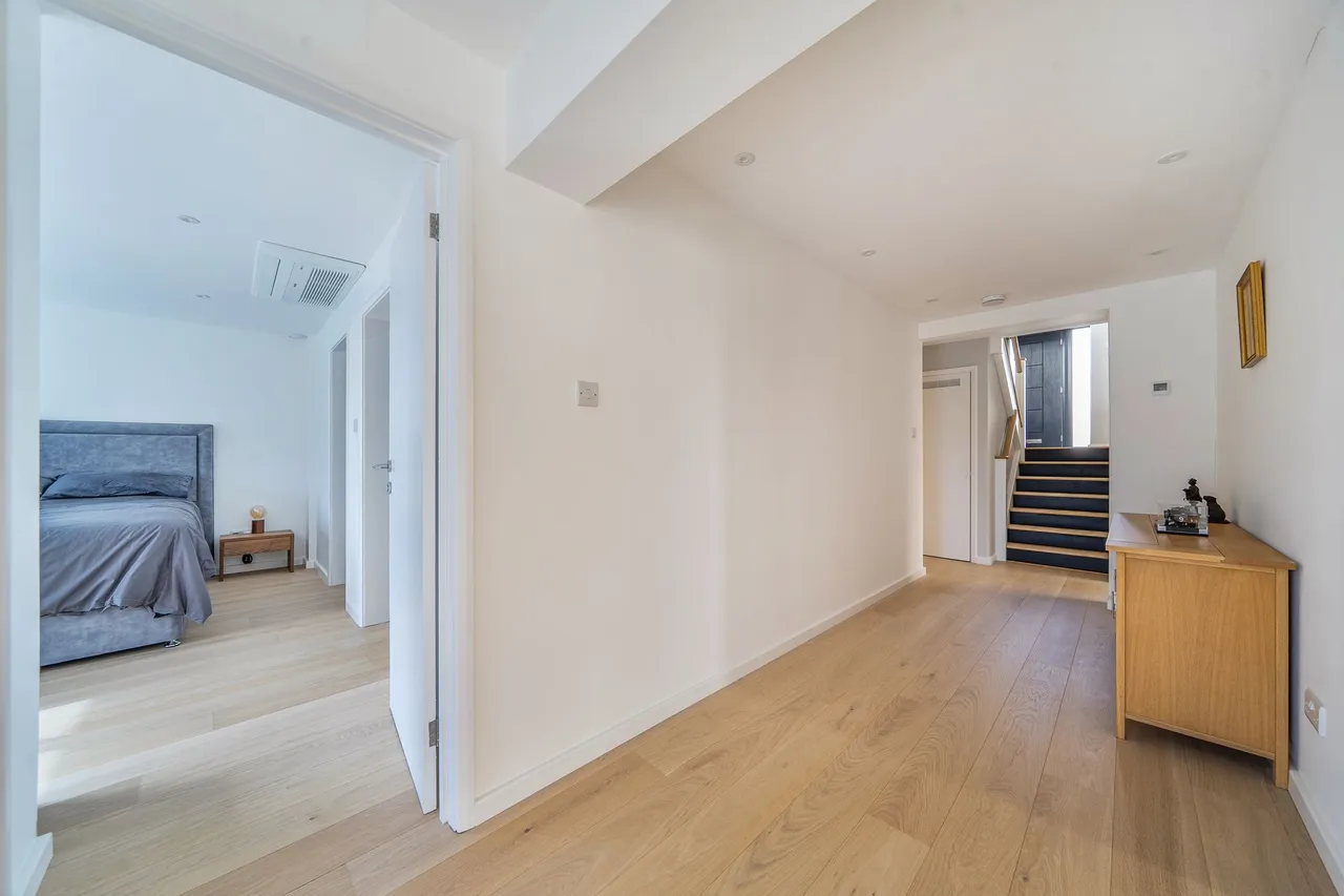 Chantry Close, Storrington, RH20, photo 27