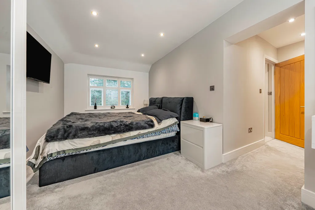 Long Lane, Hillingdon, UB10, photo 19