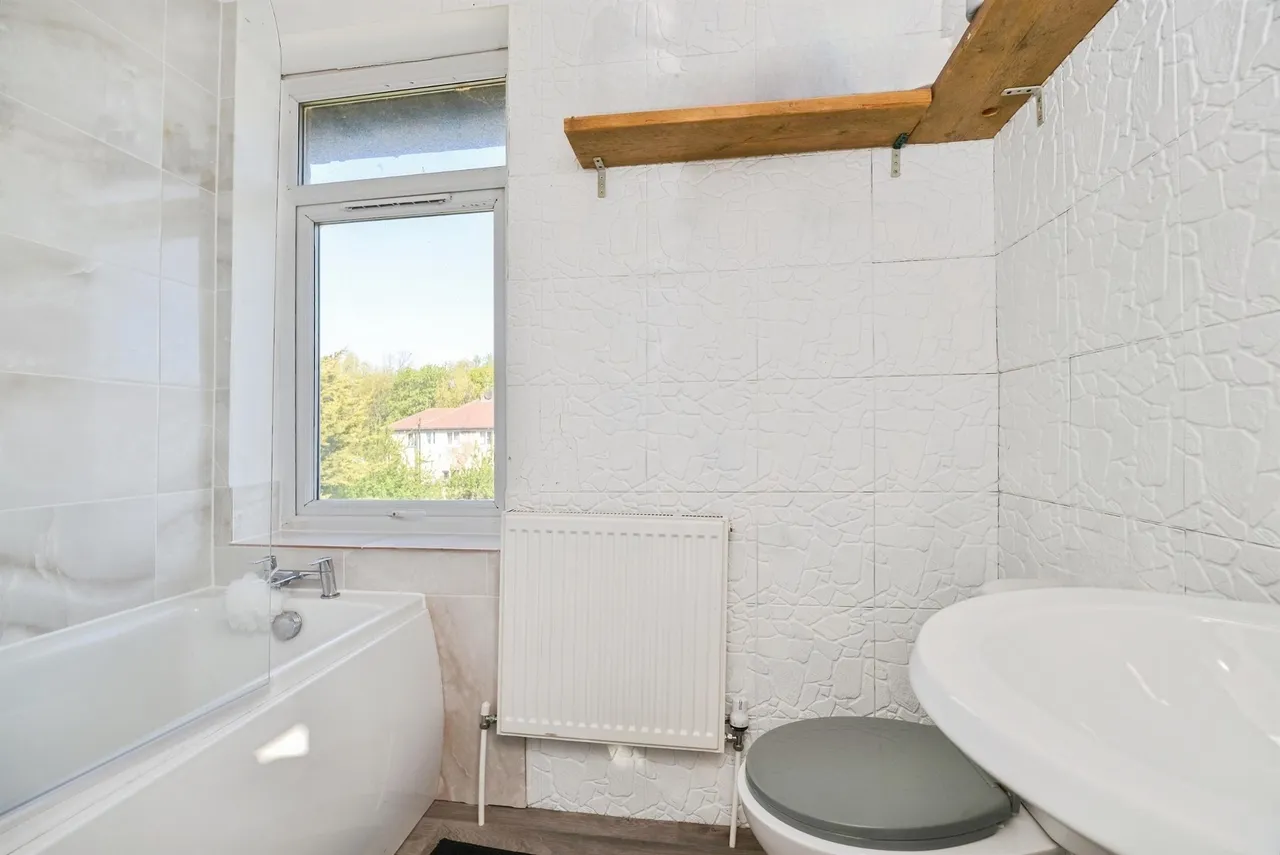 Eastcroft Road, Middlesbrough, photo 11