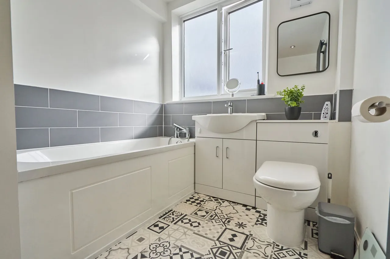 Ruskin Crescent, Abram, WN2, photo 23