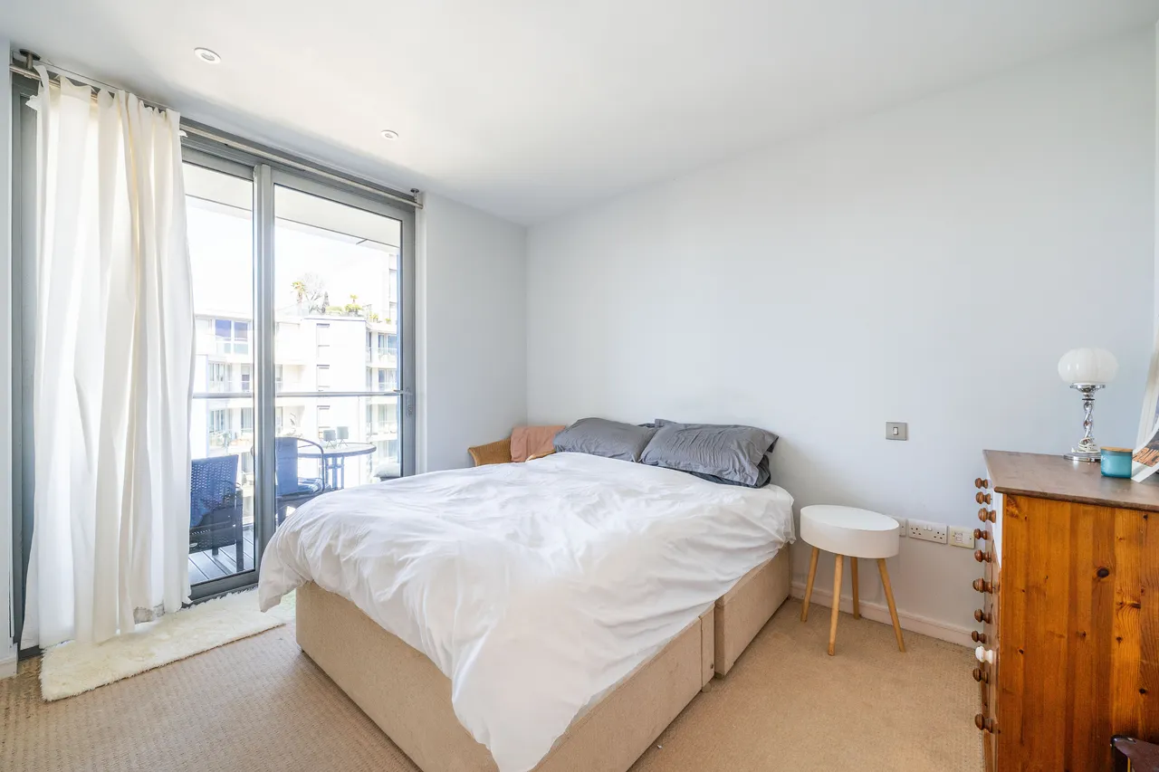 Eastfields Avenue, London, SW18, photo 7