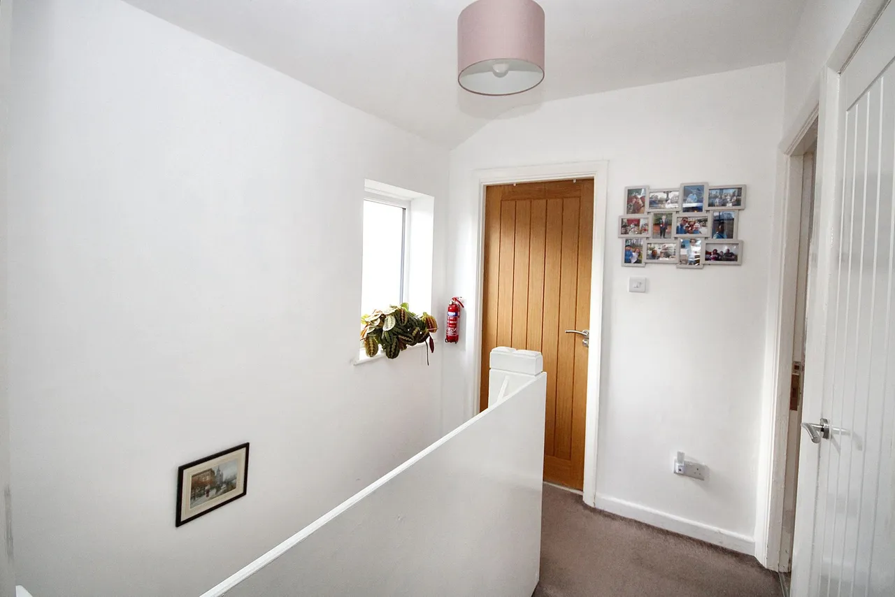 Higham Avenue, Warrington, Warrington, WA5 0HF, photo 9