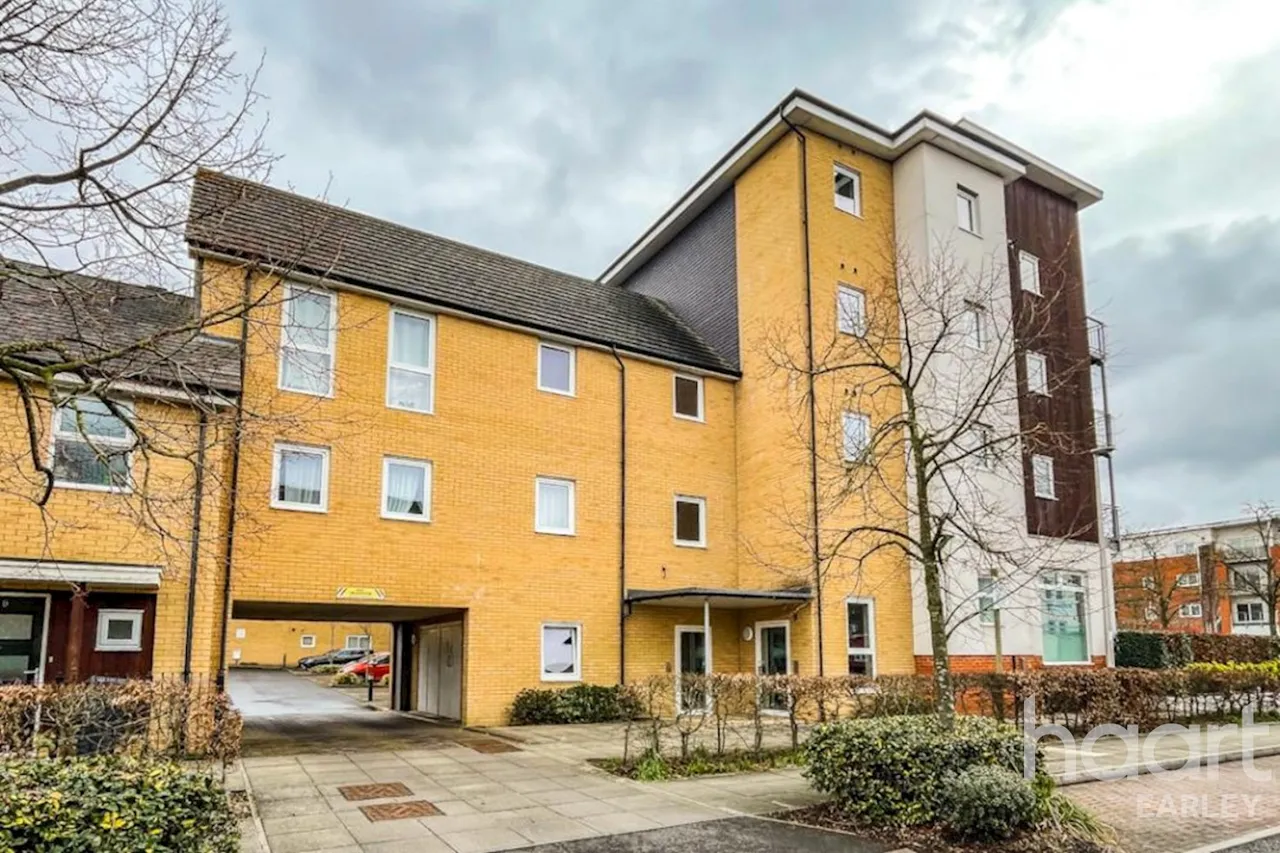 1 bed flat to rent, RG2