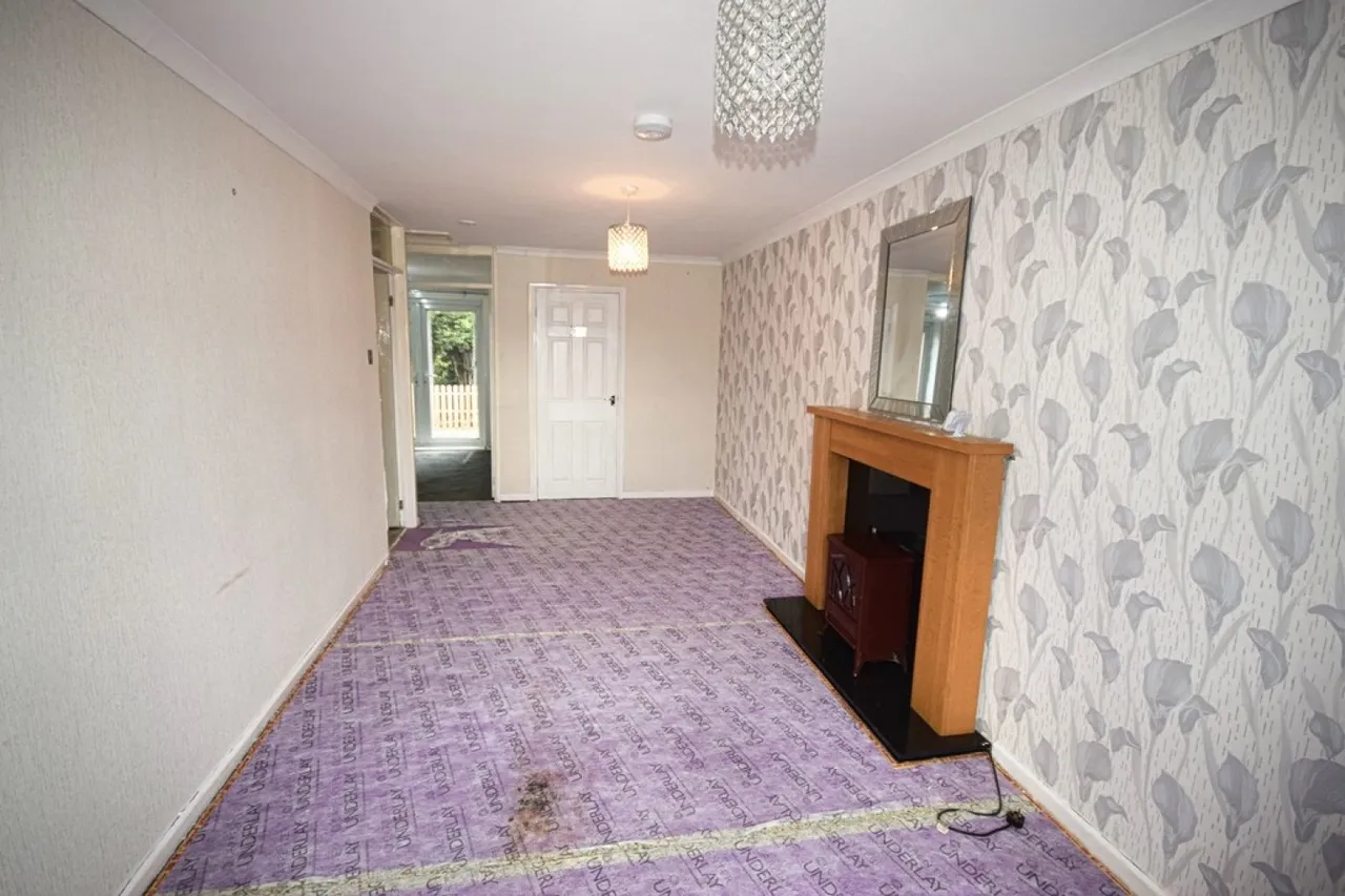 Torside, Wilnecote, B77, photo 4
