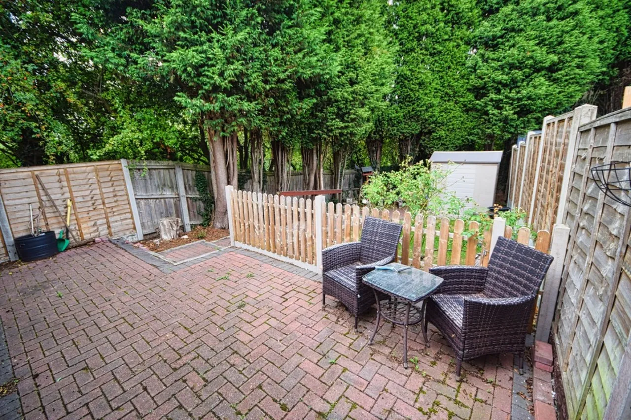 Torside, Wilnecote, B77, photo 15