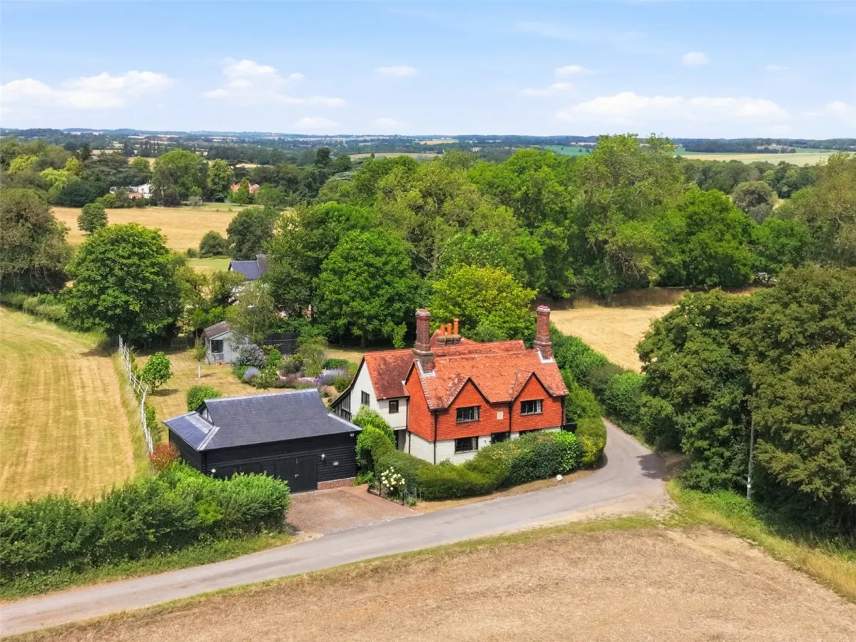 5 bed house for sale, House Under Offer with 5 bedrooms in Buntingford, SG9