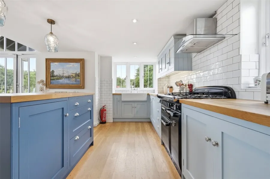 House Under Offer with 5 bedrooms in Buntingford, SG9, photo 5
