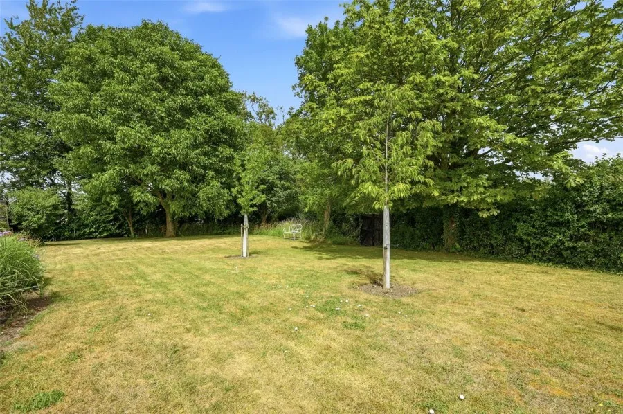 House Under Offer with 5 bedrooms in Buntingford, SG9, photo 22