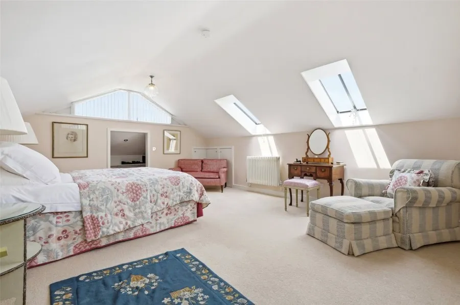 House Under Offer with 5 bedrooms in Buntingford, SG9, photo 14