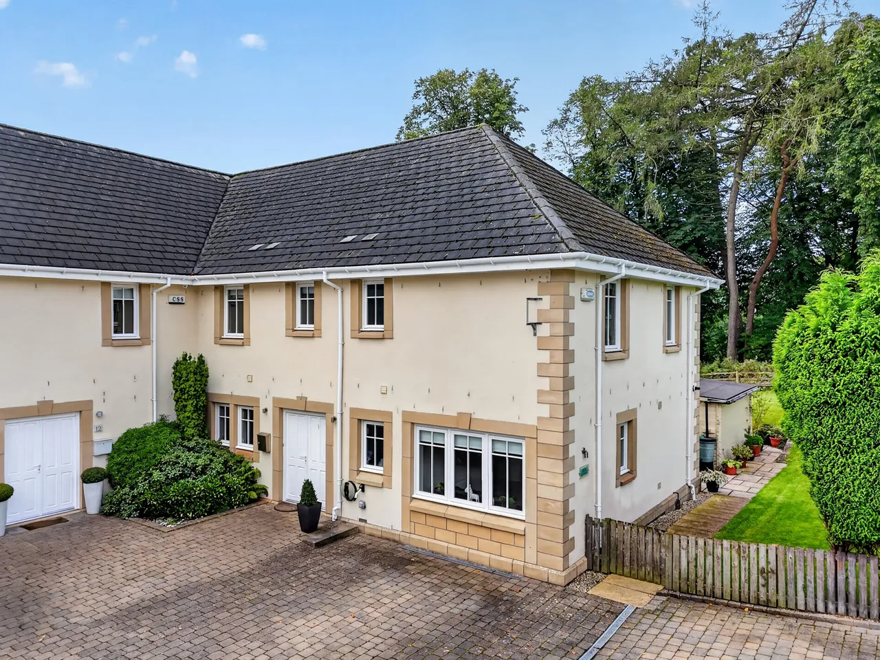 4 bed house for sale — 10 Pollock Morris Drive, Crosshouse, KA2 0EJ