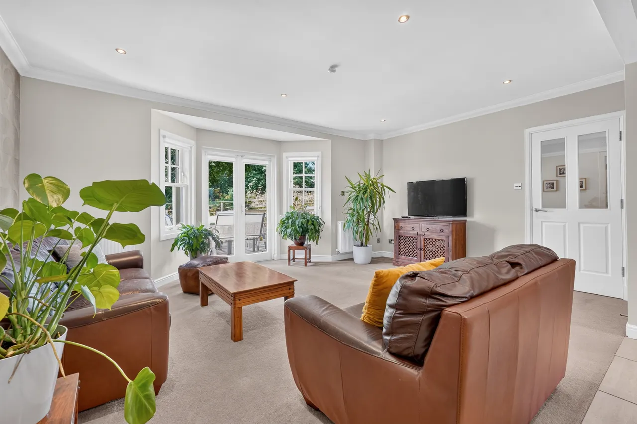 10 Pollock Morris Drive, Crosshouse, KA2 0EJ, photo 6