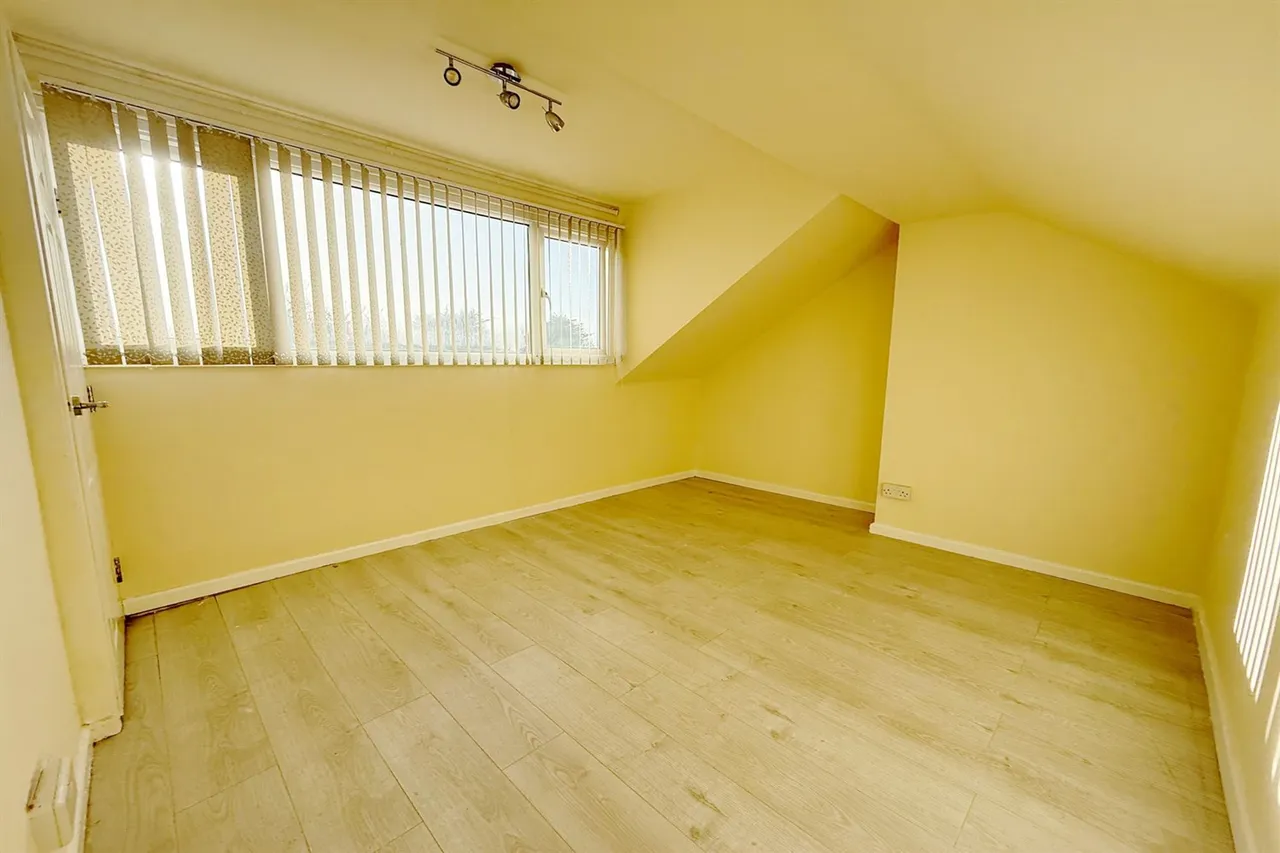 Ashley Drive, Stockport, photo 14