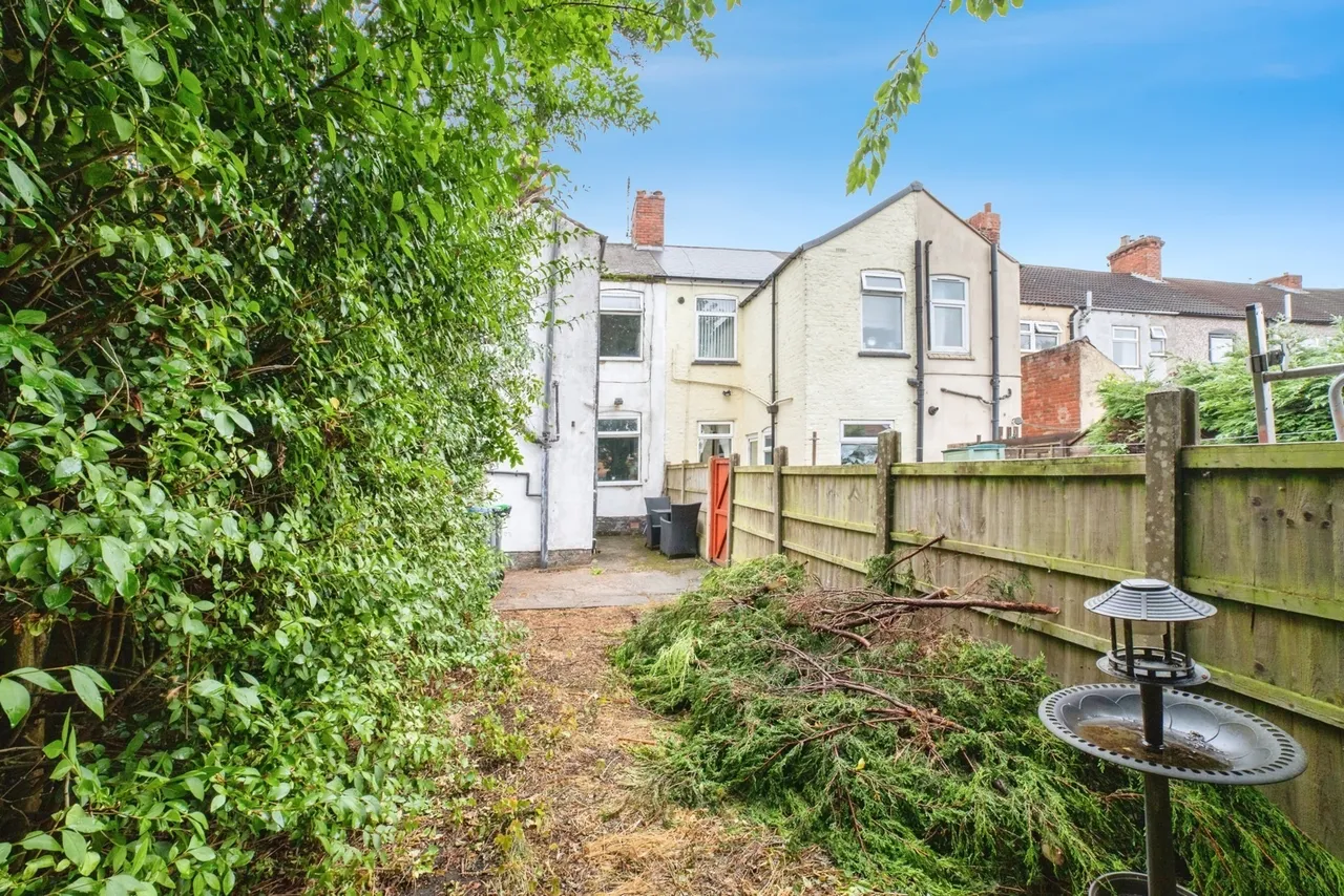 Alfreton Road, SUTTON-IN-ASHFIELD, Nottinghamshire, NG17, photo 16
