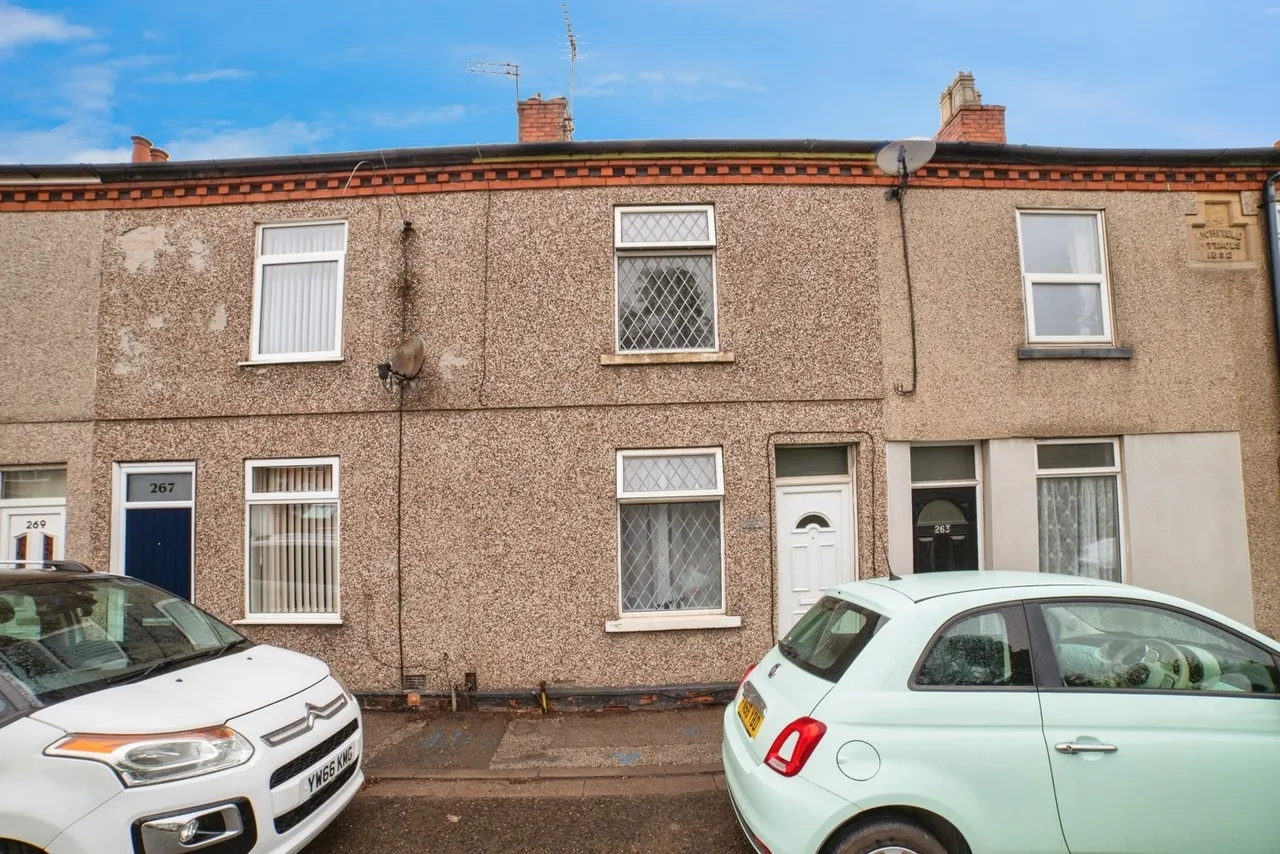 2 bed house for sale — Alfreton Road, SUTTON-IN-ASHFIELD, Nottinghamshire, NG17