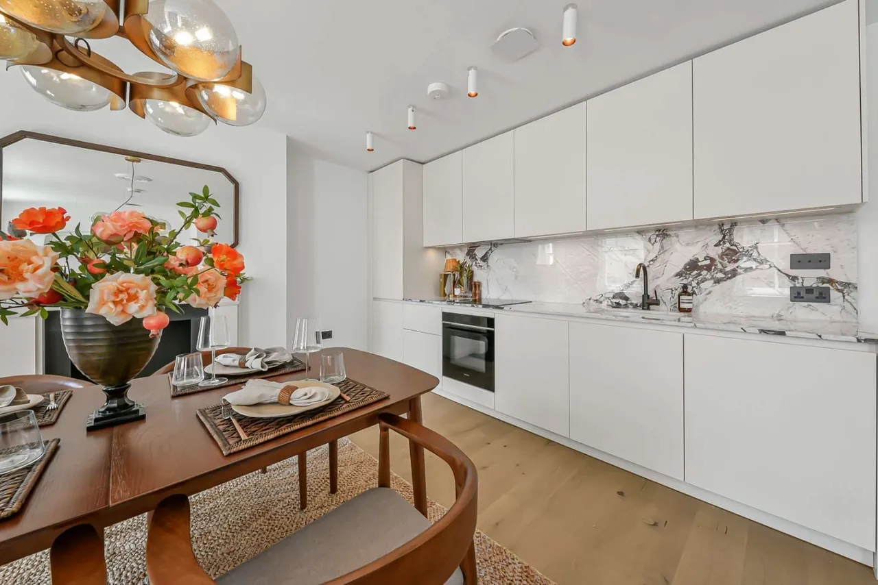 No. 18 Porchester Gardens, Bayswater, London, W2 4DF, photo 12