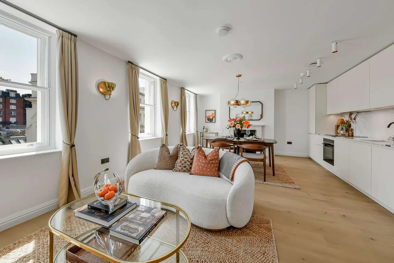 No. 18 Porchester Gardens, Bayswater, London, W2 4DF, photo 5
