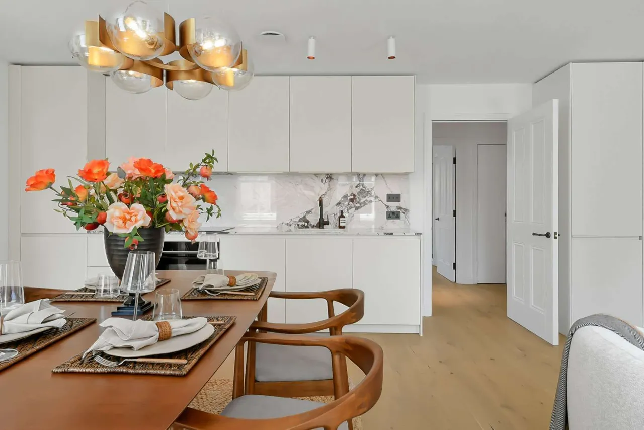 No. 18 Porchester Gardens, Bayswater, London, W2 4DF, photo 8