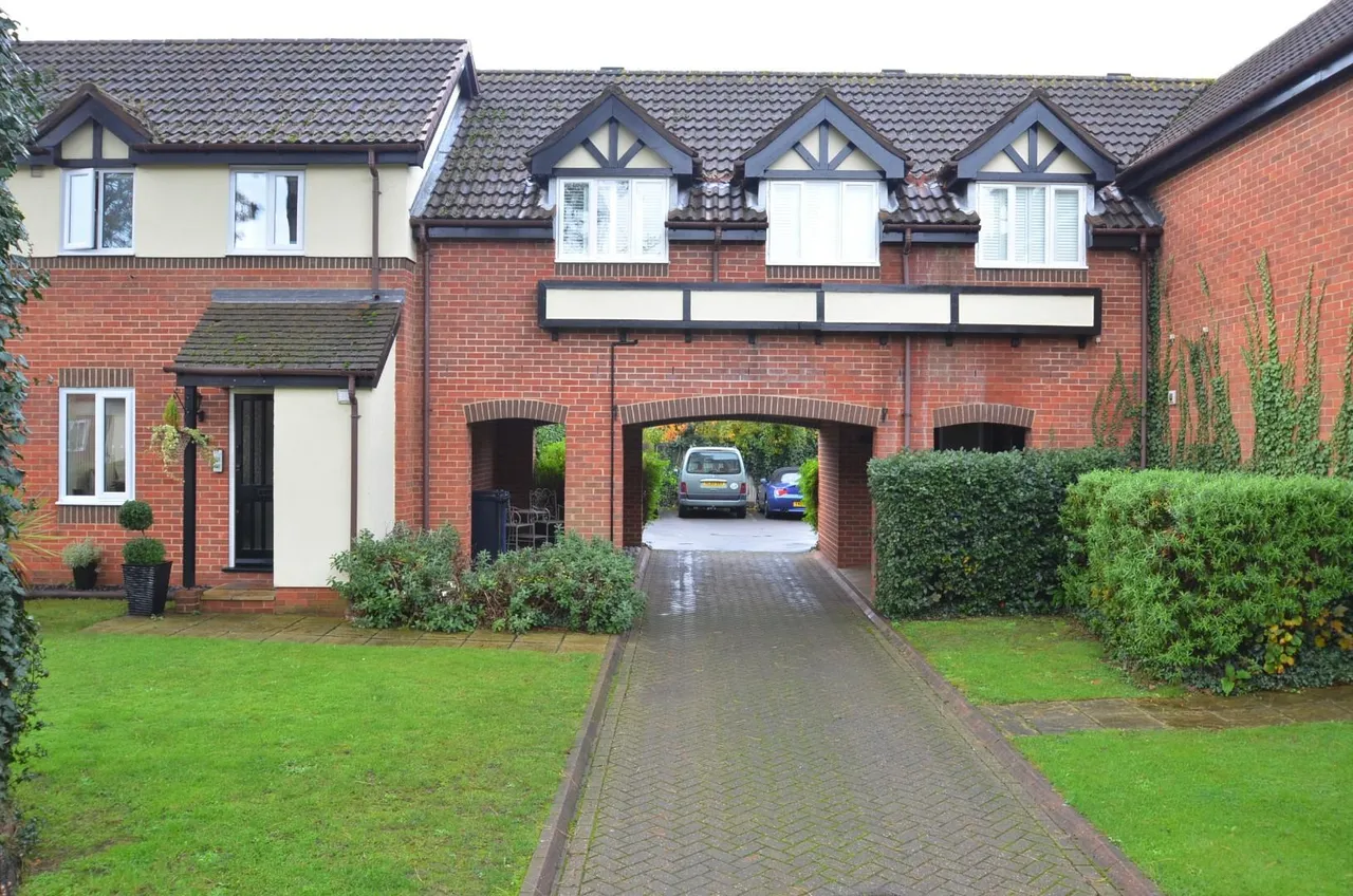 Helston Lane, Windsor, photo 5