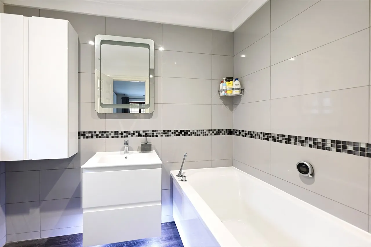 Courtmoor Avenue, Fleet, GU52, photo 11