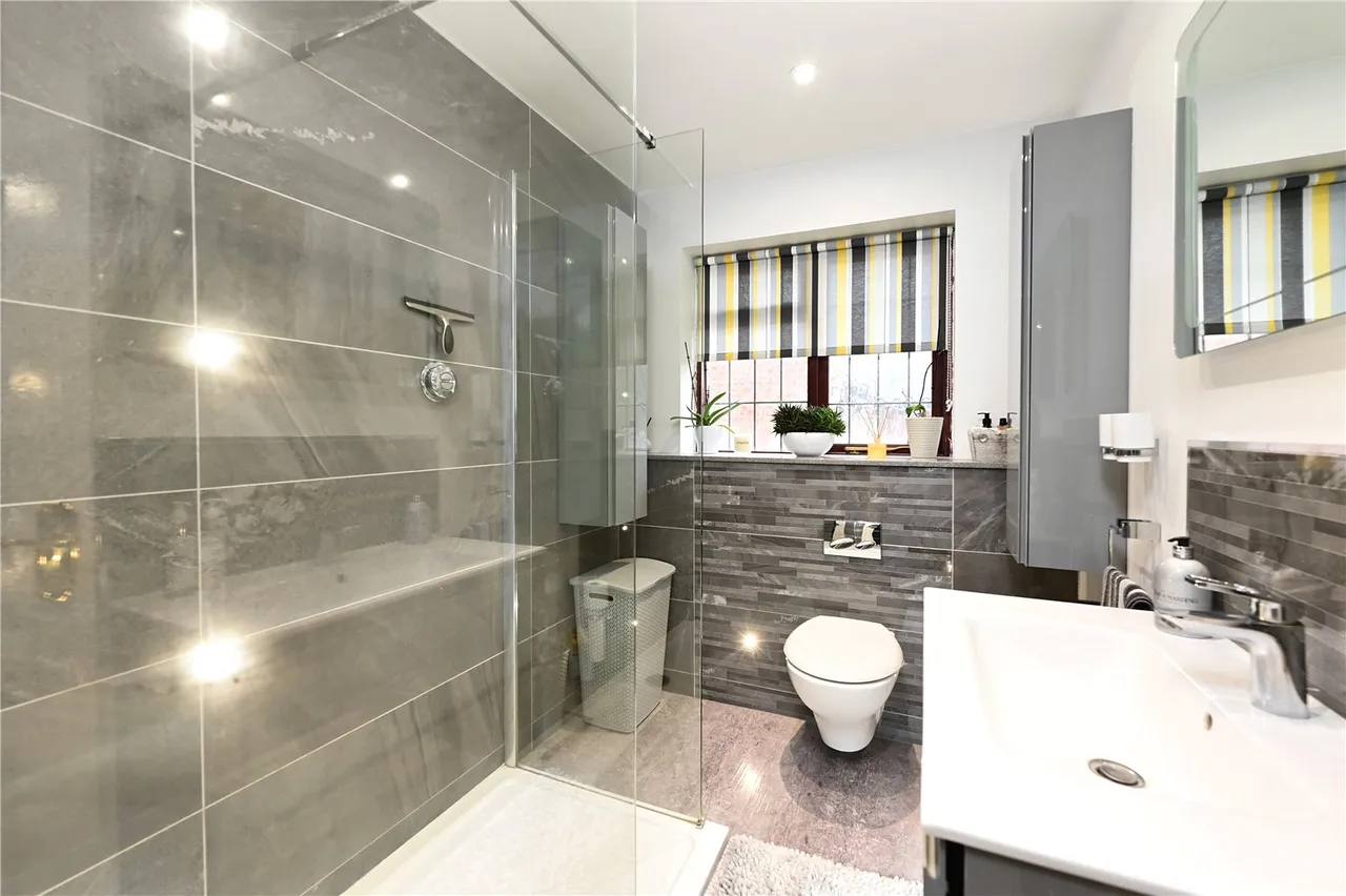 Courtmoor Avenue, Fleet, GU52, photo 5