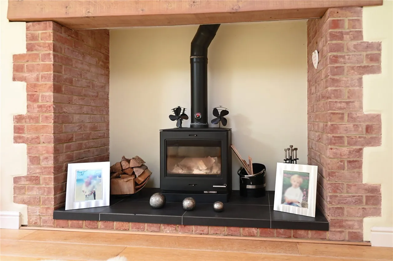 Courtmoor Avenue, Fleet, GU52, photo 12