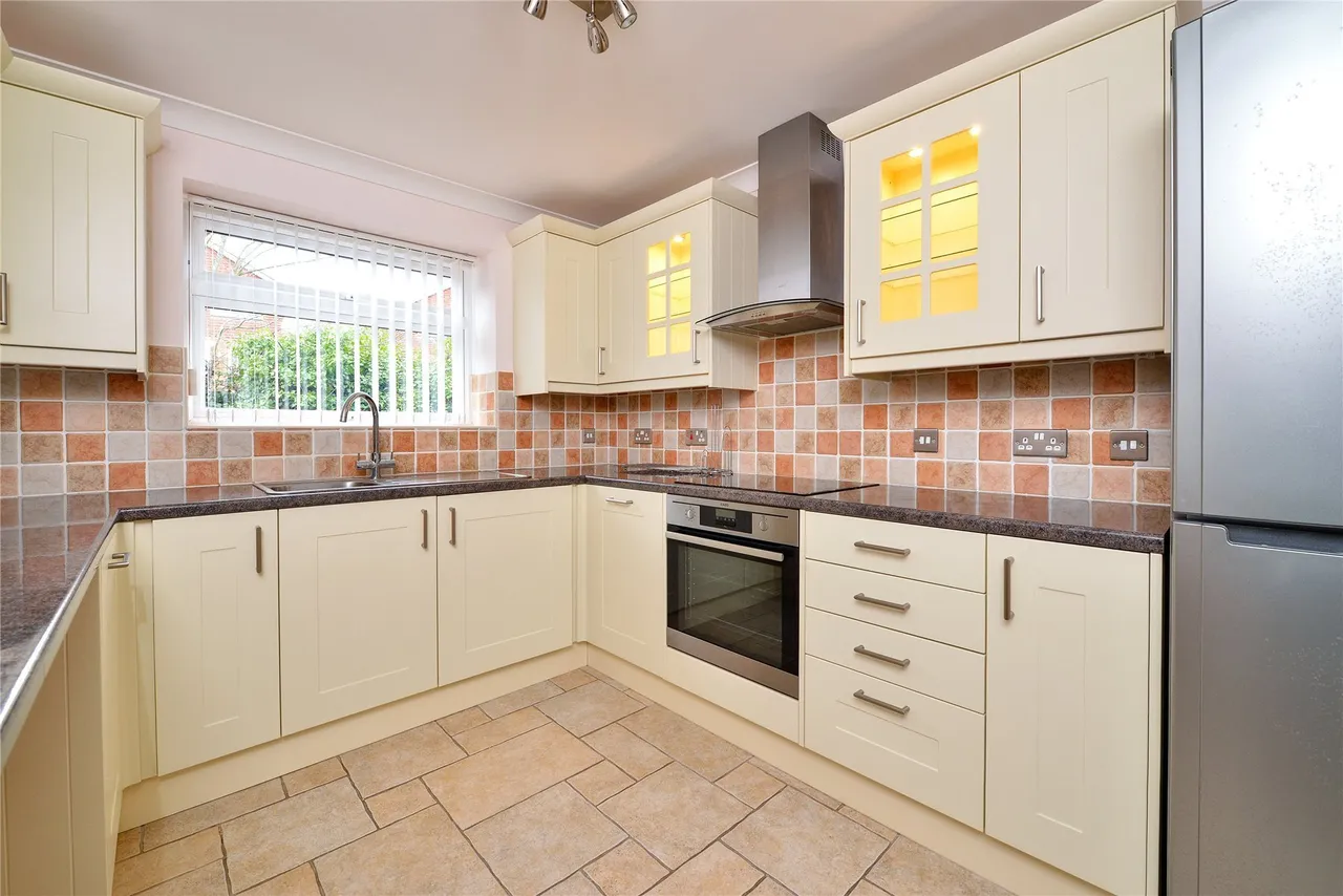Marlborough Close, Orpington, BR6, photo 2