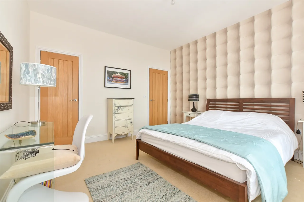 Hambrough Road, Ventnor, PO38, photo 9