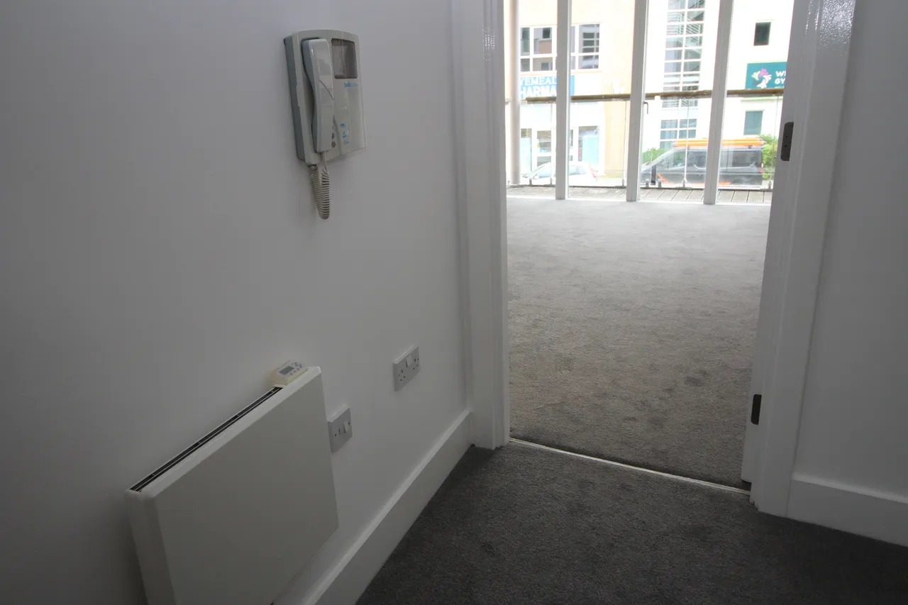 Papermakers Lodge, High Wycombe, HP11, photo 9