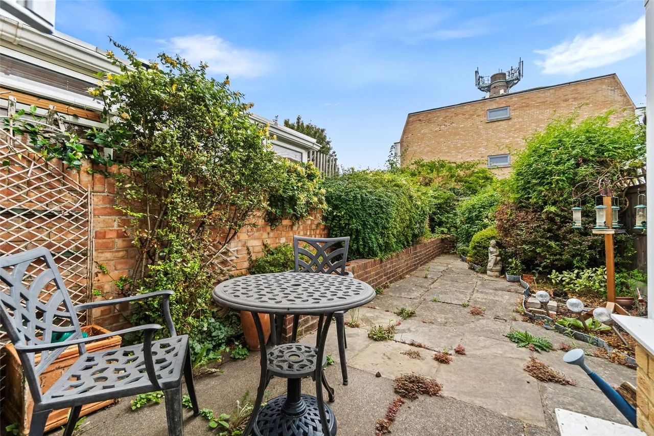 Third Cross Road, Twickenham, TW2 5DU, photo 8