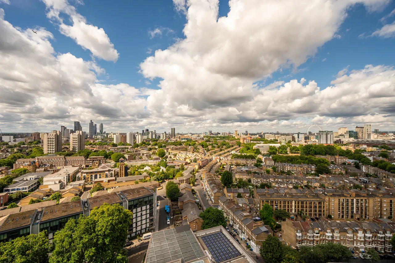Apartment 1903, One The Elephant, 1 St Gabriel Walk, London, photo 10