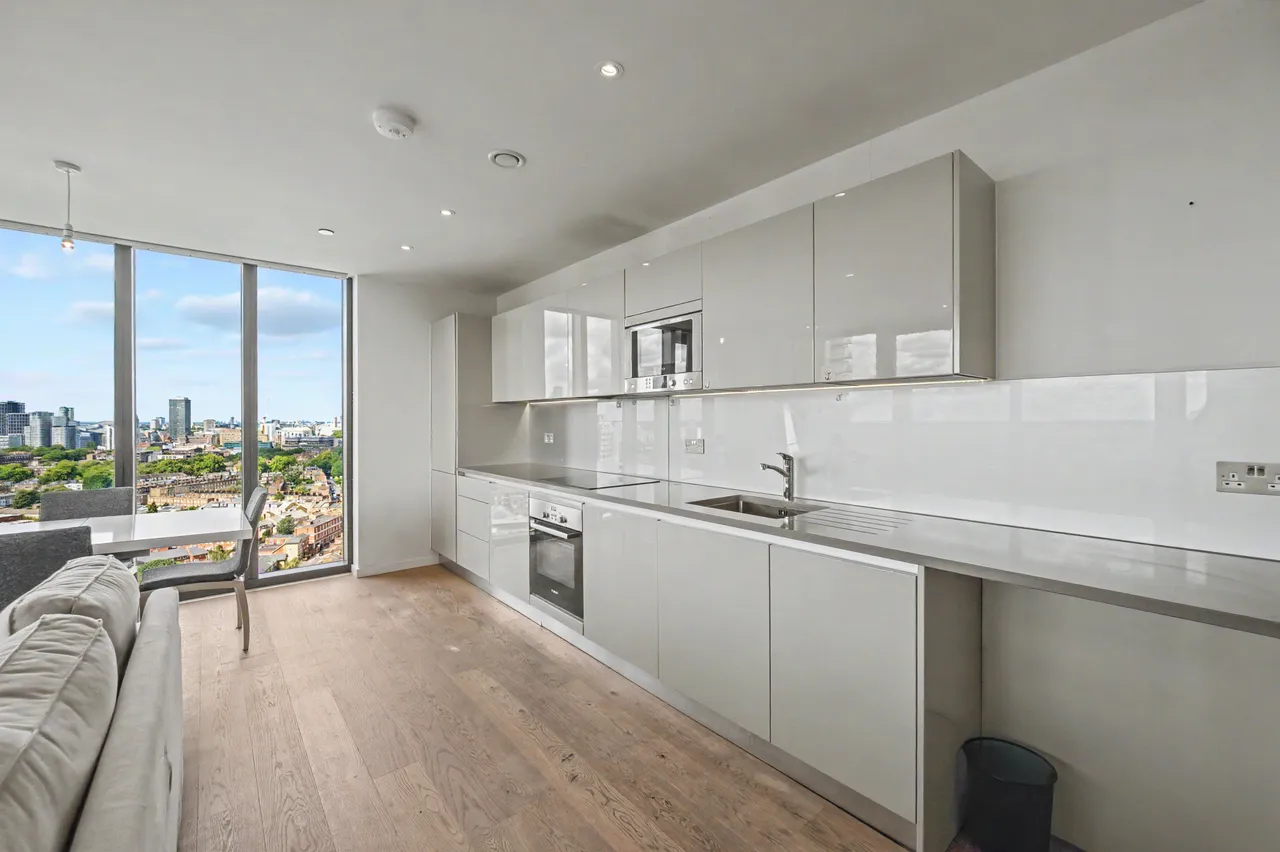 Apartment 1903, One The Elephant, 1 St Gabriel Walk, London, photo 5