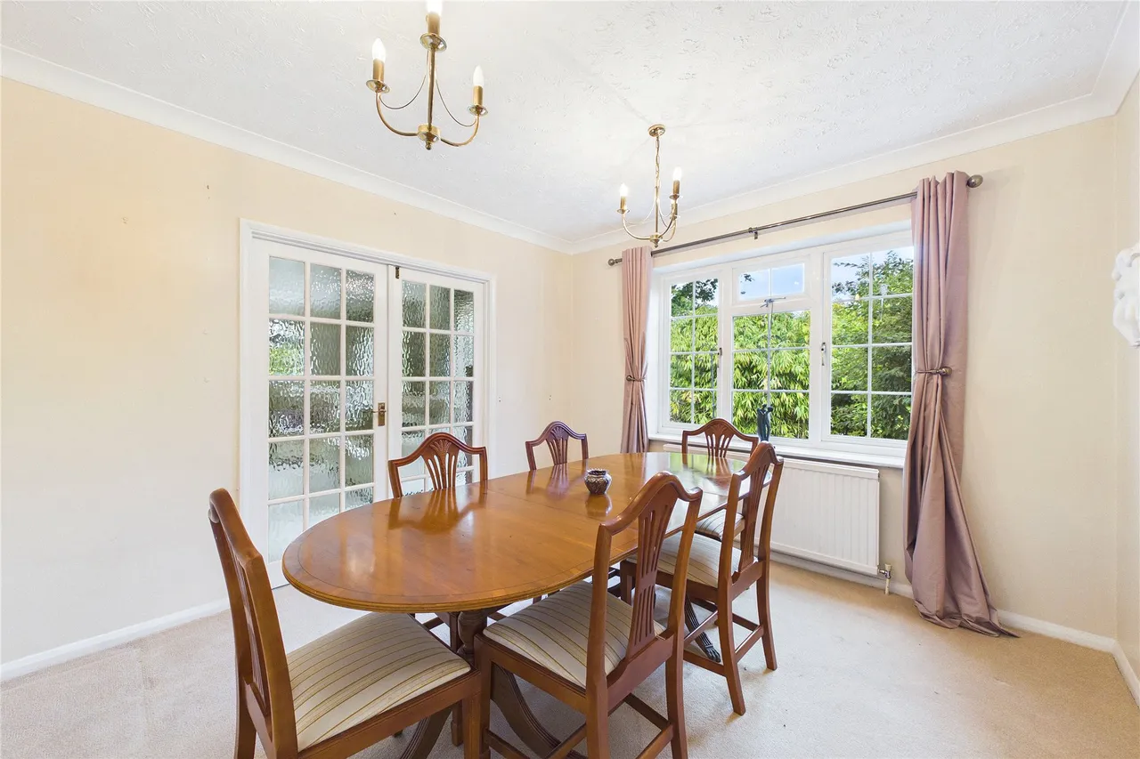 Lyndhurst Close, Horsell, GU21, photo 7