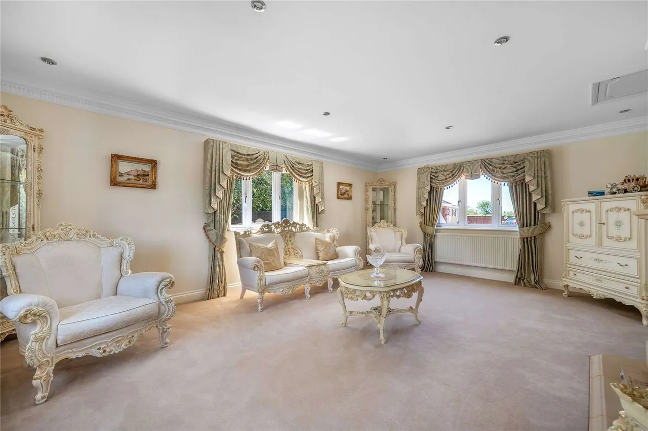 Tewkesbury Road, Twigworth, GL2, photo 7