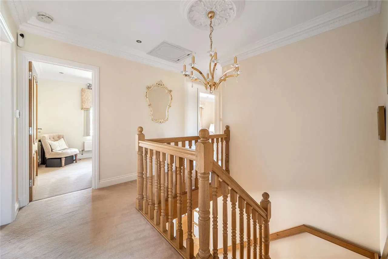 Tewkesbury Road, Twigworth, GL2, photo 8