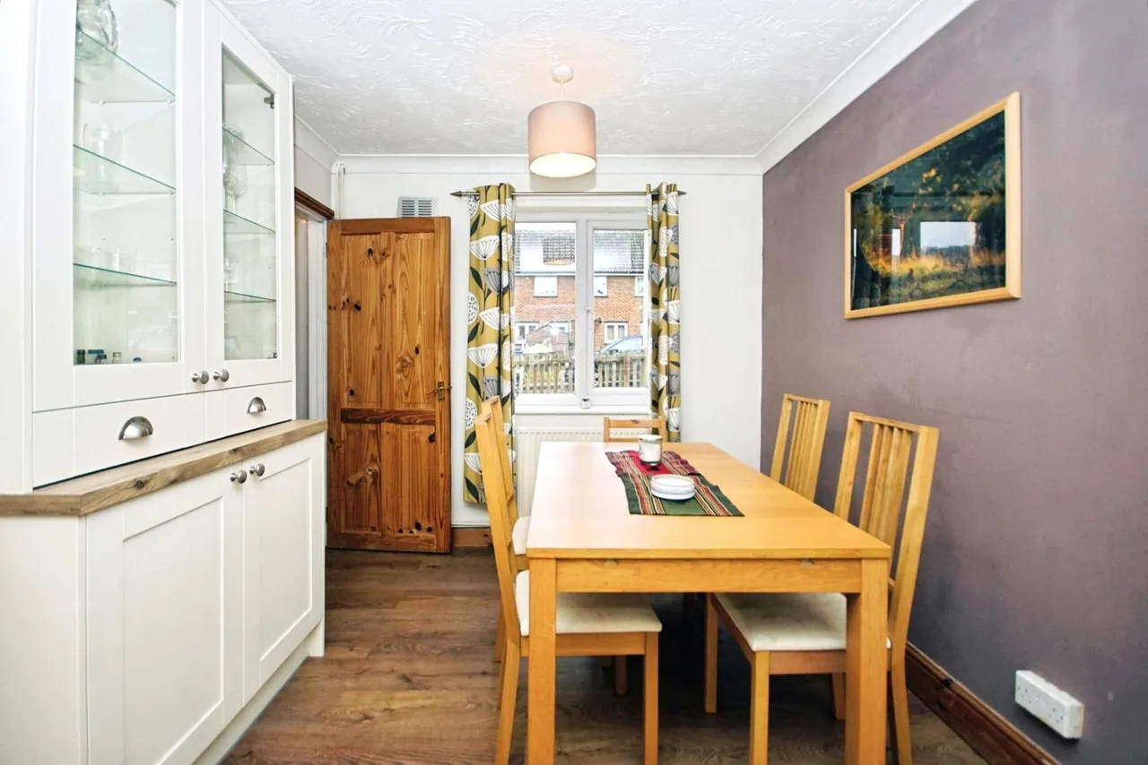 Frederick Thomas Road, Dursley, GL11, photo 8