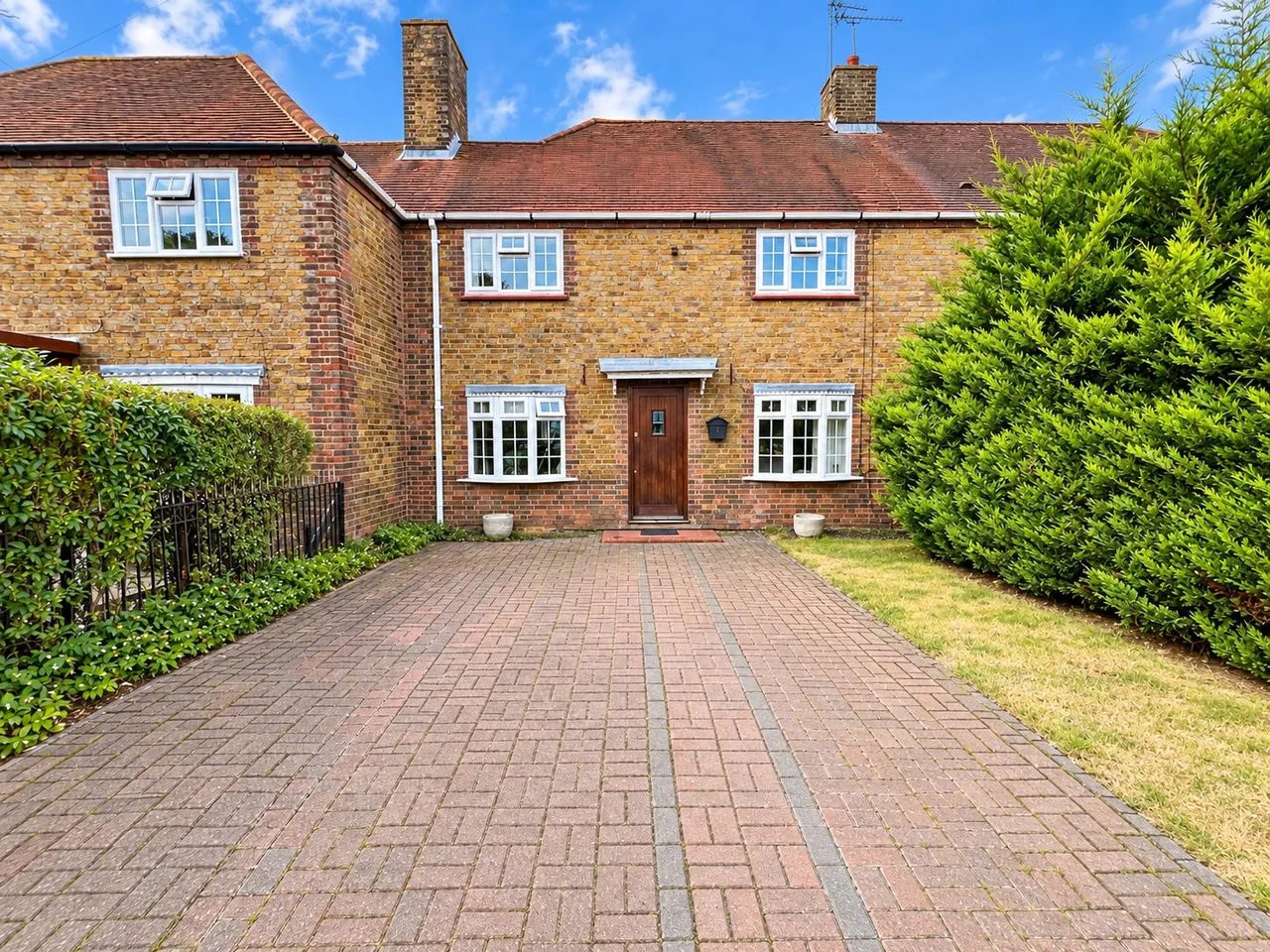 3 bed house for sale, Eton Wick Road, Windsor, SL4
