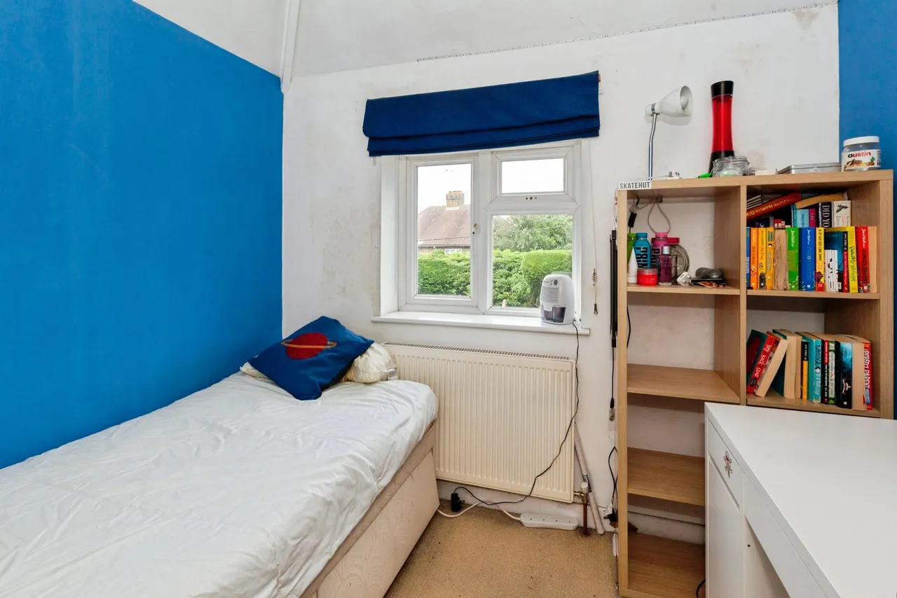 Eton Wick Road, Windsor, SL4, photo 15