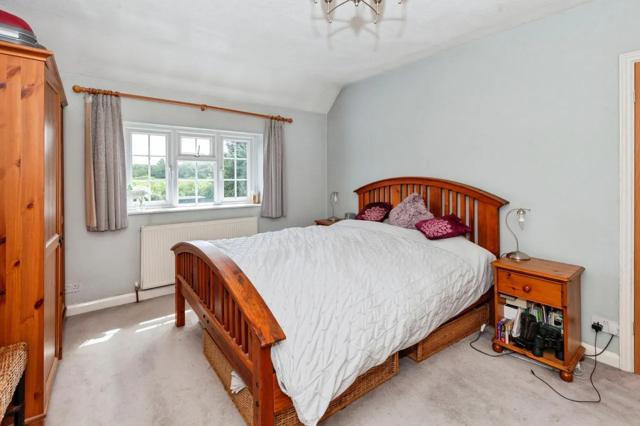 Eton Wick Road, Windsor, SL4, photo 10