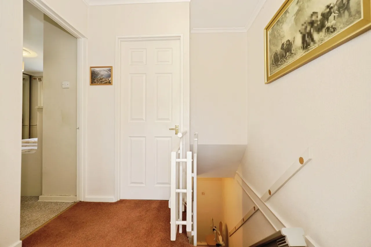 Cawthorn Avenue, Harrogate, North Yorkshire, HG2, photo 12