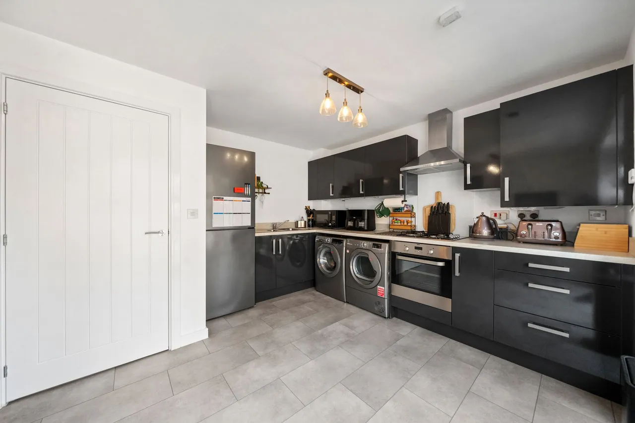 Croftdale Close, Ashton-In-Makerfield, Wigan, Wigan, WN4 0AN, photo 9