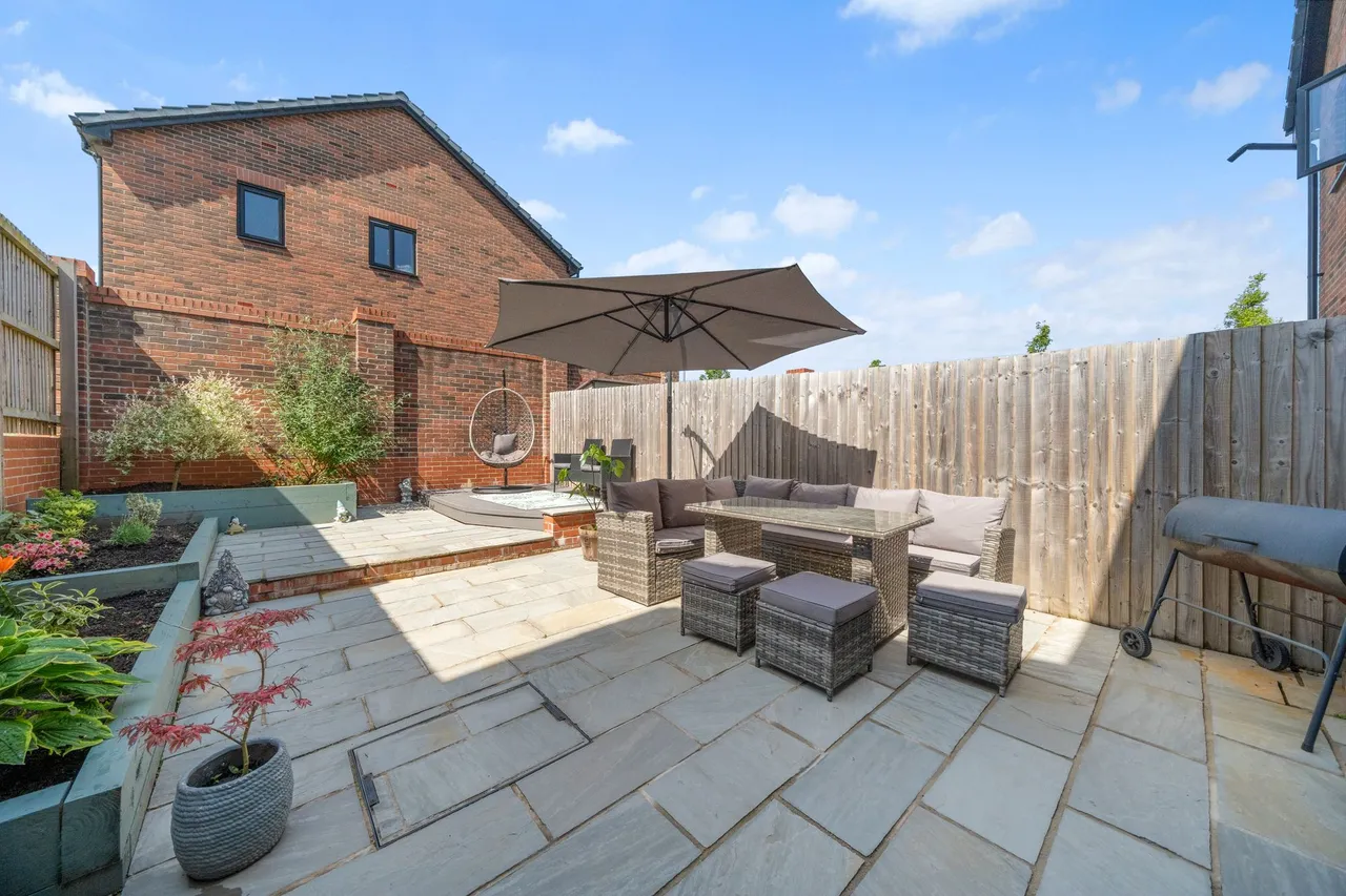 Croftdale Close, Ashton-In-Makerfield, Wigan, Wigan, WN4 0AN, photo 18