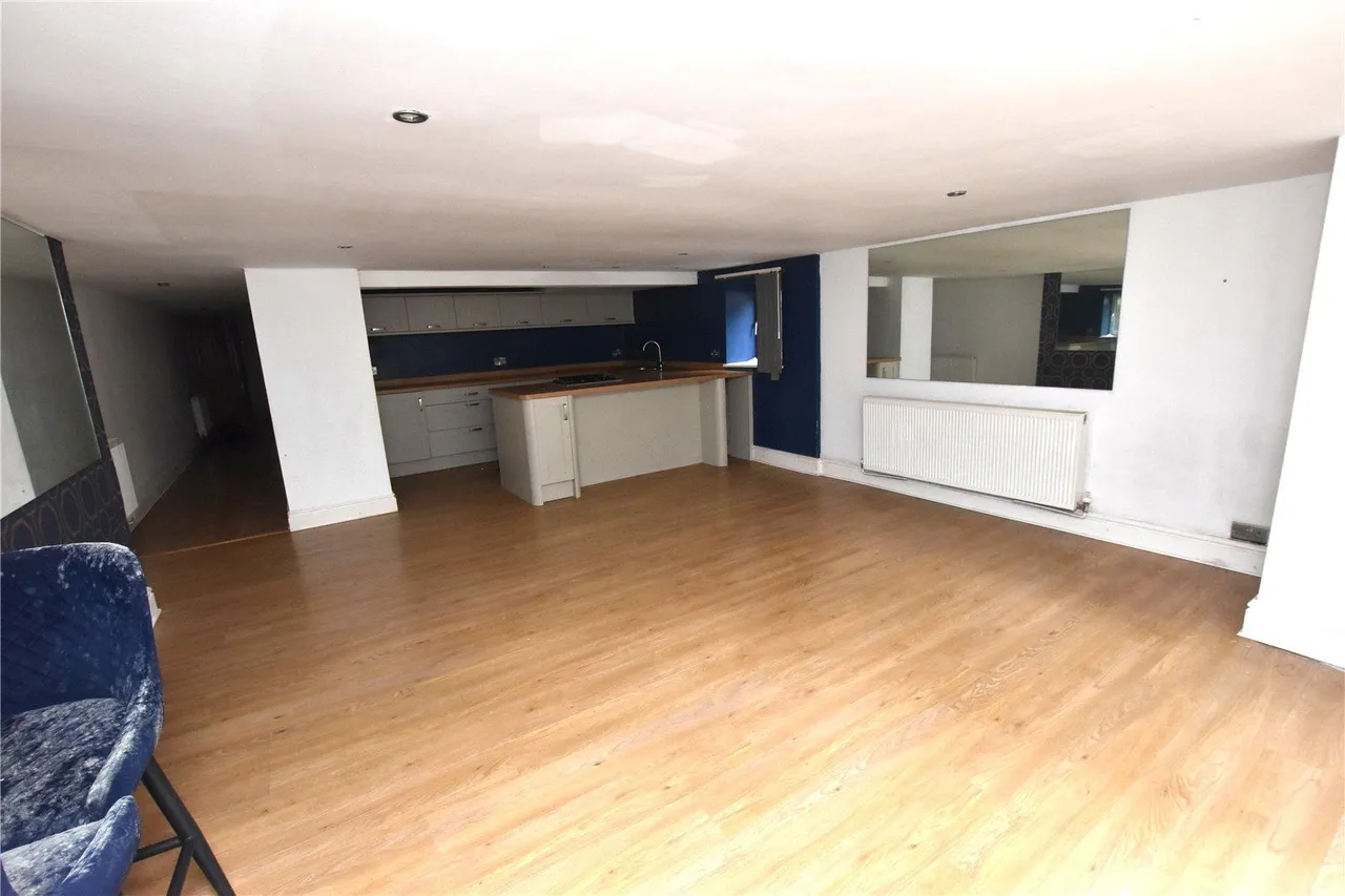 Park Drive, Harrogate, HG2, photo 2