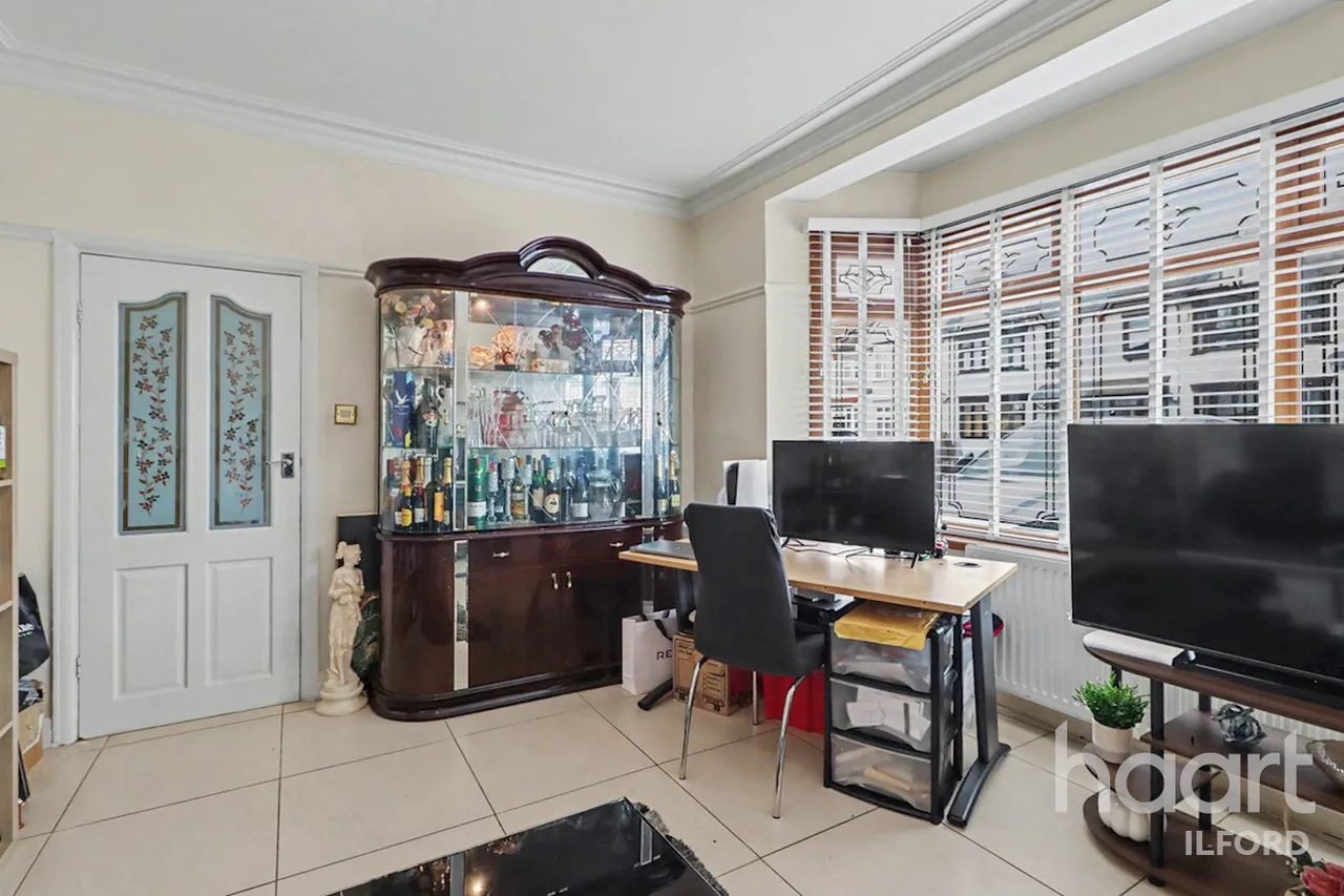 St Georges Road, Ilford, IG1, photo 9