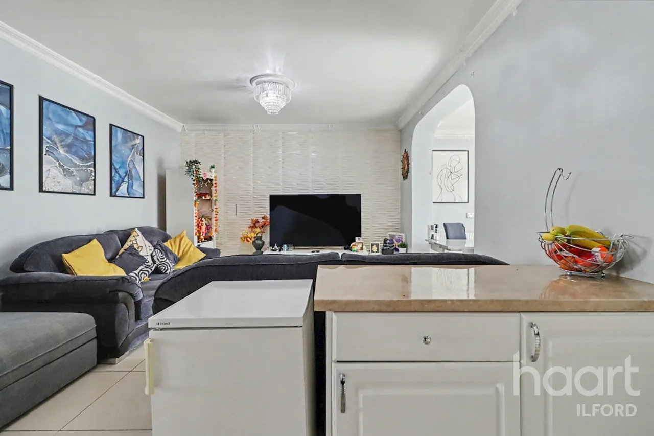 St Georges Road, Ilford, IG1, photo 11